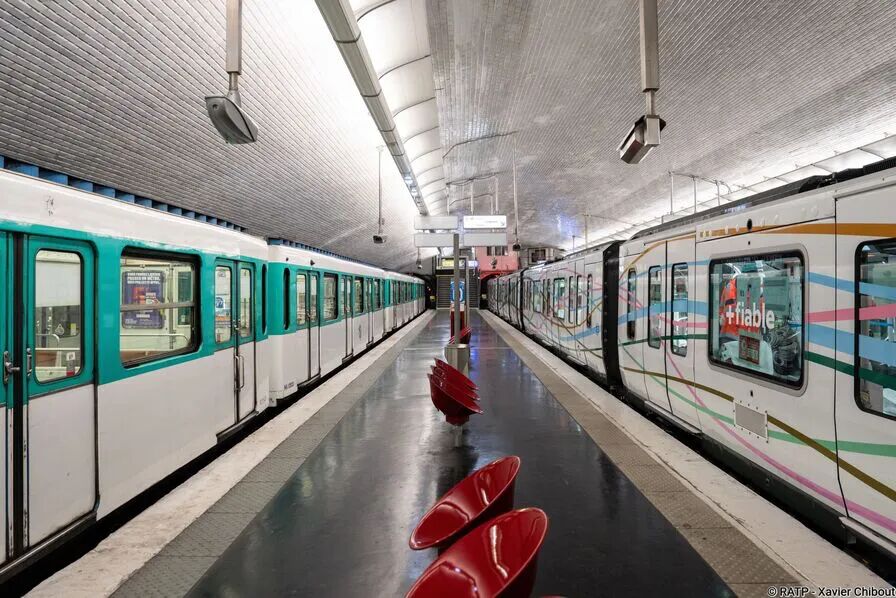 更舒适，巴黎地铁新列车今日上线！