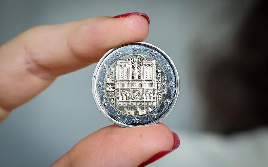 巴黎圣母院限定版！新版2欧元硬币来了！