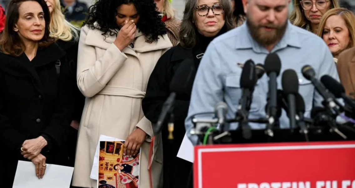 既然参议院已经同意公开爱泼斯坦的档案，那么这些档案何时才会公布？