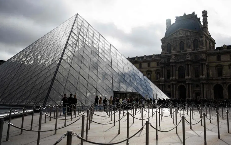 卢浮宫将大部分非欧盟游客的门票价格上调45%