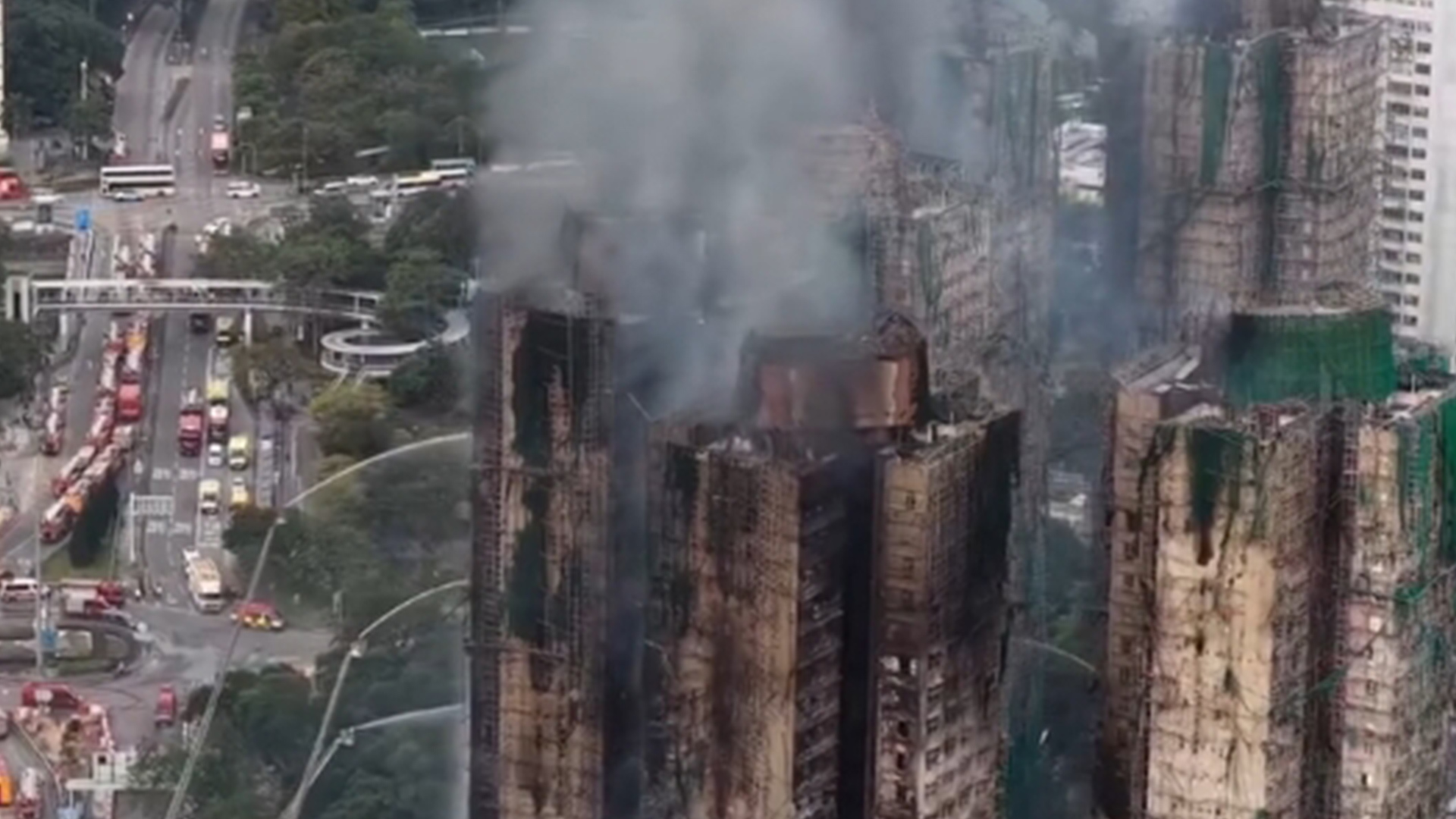 连续报道 | 香港大火已造成94人遇难
