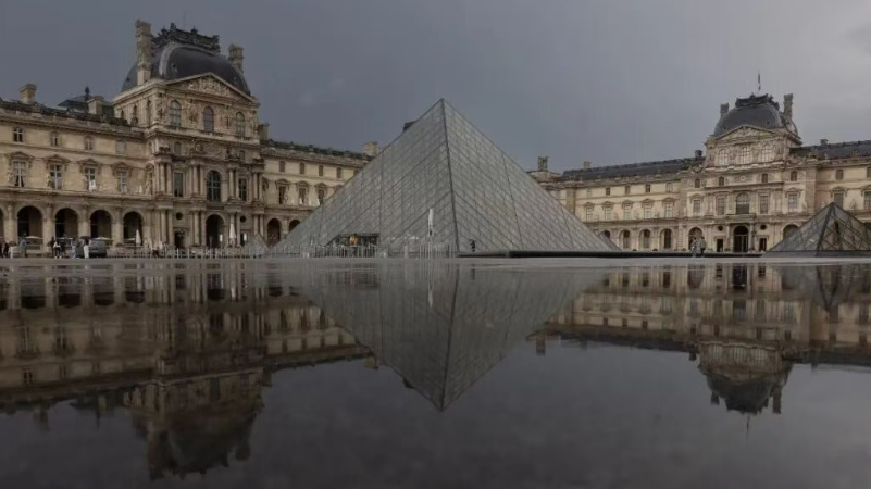 卢浮宫埃及藏书泡水了