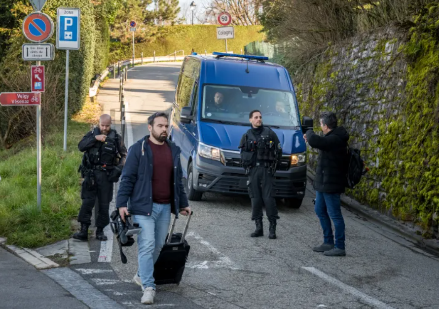 美伊会谈结束，双方声称取得进展，但细节不多。